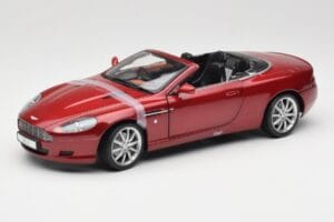 Aston Martin DB9 Volante Punane Solido 1:18 8163 Metall