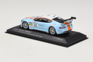 Aston Martin DBRS9 Gulf #92 T. Enge / Lechner VLN 250 Nurburgring 2008 Minichamps 1:43 400081392 Metall - pilt 3/4