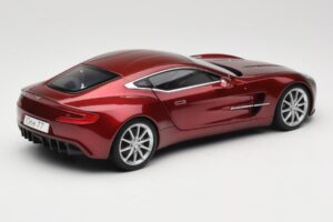 Aston Martin One-77 Diavolo Red AUTOart 1:18 70245 Metall - pilt 3/8