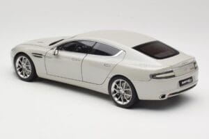 Aston Martin Rapide S Silver Fox AUTOart 1:18 70258 Metall - pilt 7/8