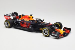 Aston Martin Red Bull Racing RB15 #33 M. Verstappen Winner Brazil GP 2019 Minichamps 1:18 110191933 Metall - pilt 4/6