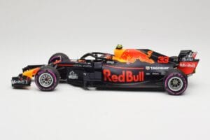 Aston Martin Red Bull Racing RB14 Tag Heuer #33 M. Verstappen Mexican GP 2018 Minichamps 1:18 110181933 Metall - pilt 3/6