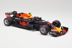 Aston Martin Red Bull Racing RB14 Tag Heuer #33 M. Verstappen Mexican GP 2018 Minichamps 1:18 110181933 Metall - pilt 4/6