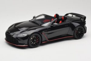 Aston Martin V12 Vantage Roadster Onyx Black GT Spirit 1:18 GT923 Vaik
