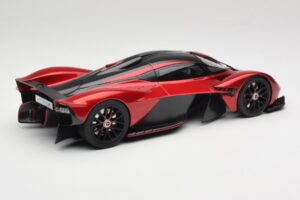 Aston Martin Valkyrie AMR Pro Hyper Red TopSpeed 1:18 TS0539 Metall - pilt 2/6