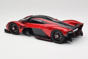 Aston Martin Valkyrie AMR Pro Hyper Red TopSpeed 1:18 TS0539 Metall - pilt 5/6