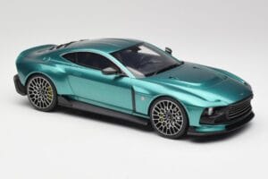 Aston Martin Valour Racing Green GT Spirit 1:18 GT480 Vaik - pilt 4/6