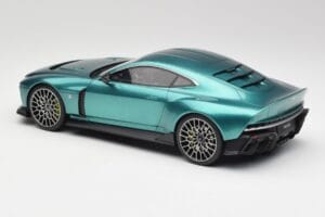 Aston Martin Valour Racing Green GT Spirit 1:18 GT480 Vaik - pilt 5/6
