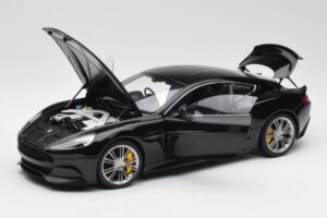 Aston Martin Vanquish Onyx Must AUTOart 1:18 70247 Metall - pilt 2/8