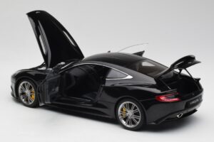 Aston Martin Vanquish Onyx Must AUTOart 1:18 70247 Metall - pilt 5/8