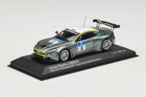 Aston Martin DBRS9 #6 M. Engel / K. Lechner ADAC 24 Hours Nurburgring 2008 Minichamps 1:43 400081306 Metall - pilt 2/4