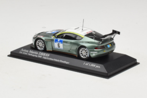 Aston Martin DBRS9 #6 M. Engel / K. Lechner ADAC 24 Hours Nurburgring 2008 Minichamps 1:43 400081306 Metall - pilt 3/4