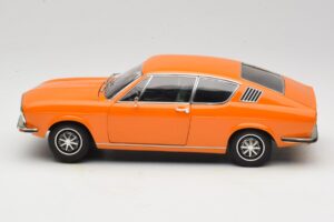 Audi 100 C1 Coupe S Oranž Anson 1:18 30402 Metall - pilt 4/8