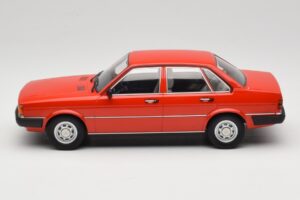 Audi 80 B2 GLS Punane MCG 1:18 MCG18526 Metall - pilt 3/6