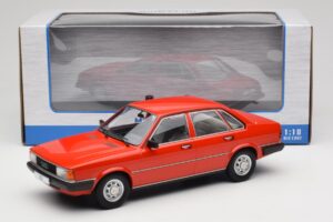Audi 80 B2 GLS Punane MCG 1:18 MCG18526 Metall - pilt 6/6