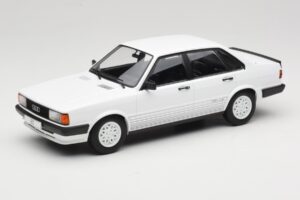 Audi 80 B2 GTE Valge MCG 1:18 MCG18527 Metall
