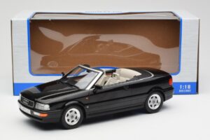 Audi 80 B3 Kabriolett Must MCG 1:18 MCG18372 Metall - pilt 6/6