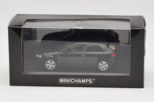 Audi A3 8P Black Metallic Minichamps 1:43 12000 Metall - pilt 4/4