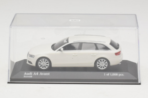 Audi A4 B8 Avant Valge Minichamps 1:43 410011010 Metall - pilt 4/5