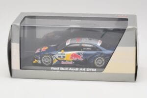 Audi A4 B8 #2 Red Bull M. Tomczyk DTM 2008 Minichamps 1:43 5020800133 Metall - pilt 4/4