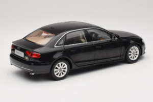 Audi A4L B8 Must Paudi Model 1:18 AUDI012 Metall - pilt 3/8