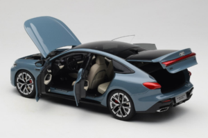 Audi A5L Sportback Hallikas Sinine OEM 1:18 ZAM60004B Metall - pilt 5/8
