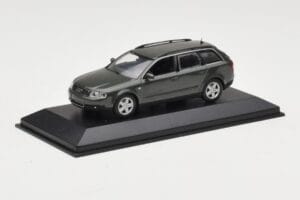 Audi A6 C5 Avant Tumehall Minichamps 1:43 AUDI006 Metall - pilt 2/4