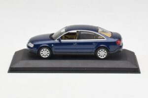 Audi A6 C5 Tumesinine Minichamps 1:43 132093 Metall