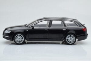 Audi A6 C6 Avant Must Norev 1:18 188304 Metall - pilt 5/8