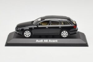 Audi A6 C6 Avant Phantom Must Minichamps 1:43 5010406233 Metall