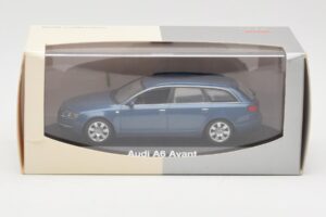 Audi A6 C6 Avant Stratos Blue Minichamps 1:43 5010406223 Metall - pilt 4/4