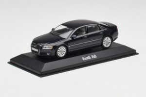 Audi A8 D3 Mauritius Sinine Metallic Minichamps 1:43 5010508123 Metall - pilt 2/4