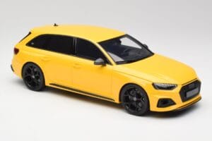 Audi RS4 B9 Avant 25. Juubel Vegas Kollane GT Spirit 1:18 GT935 Vaik - pilt 4/6