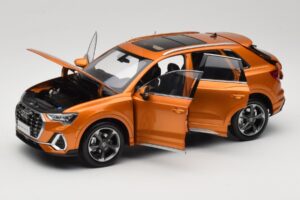 Audi Q3 F3 Orange Metallic Paudi Model 1:18 05962Q32019 Metall - pilt 2/8