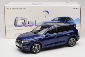 Audi Q5L FY Sinine Paudi Model 1:18 33729 Metall - pilt 8/8