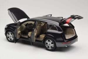 Audi Q7 4L Lava Grey Minichamps 1:18 5010507625 Metall - pilt 5/8