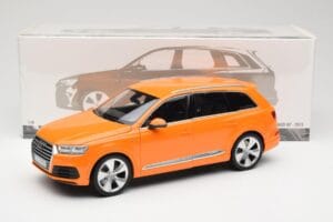 Audi Q7 4M Oranž Metallic Minichamps 1:18 110014004 Metall - pilt 8/8