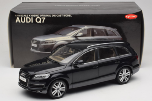 Audi Q7 Must Kyosho 1:18 09221BK Metall - pilt 8/8