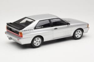 Audi Quattro B2 Hõbedane Minichamps 1:18 155016122 Metall - pilt 2/6