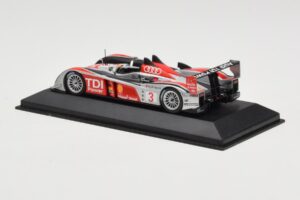 Audi R10 TDI LMP1 #3 L. Luhr / A. Premat / M. Rockenfeller 24 Hours of Le Mans 2008 Minichamps 1:43 400089903 Metall - pilt 3/4
