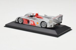 Audi R10 TDI #2 R. Capello / A. McNish Minichamps 1:43 AUDI002 Metall - pilt 3/4