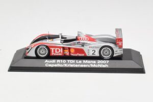 Audi R10 TDI LMP1 #2 R. Capello / T. Kristensen / A. McNish 24 Hours of Le Mans 2007 Minichamps 1:43 5020700223 Metall
