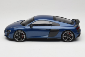 Audi R8 Ascari Blue Jada 1:18 5011918451 Metall - pilt 3/6