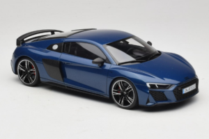 Audi R8 Ascari Blue Jada 1:18 5011918451 Metall - pilt 4/6