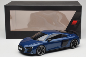 Audi R8 Ascari Blue Jada 1:18 5011918451 Metall - pilt 6/6