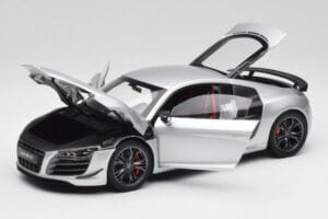 Audi R8 GT Type 42 Ice Hõbedane Metallic Kyosho 1:18 09218IS Metall - pilt 2/8