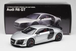 Audi R8 GT Type 42 Ice Hõbedane Metallic Kyosho 1:18 09218IS Metall - pilt 8/8