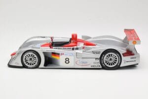 Audi R8 LMP900 #8 Audi Sport Team Joest F. Biela / E. Pirro / T. Kristensen 24 Hours of Le Mans 2000 Maisto 1:18 38899 Metall - pilt 3/6
