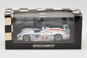 Audi R8 LMP1 #3 J. Lehto / M. Werner / T. Kristensen 24 Hours of Le Mans Winner 2005 Minichamps 1:43 400051303 Metall - pilt 4/4
