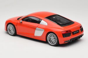 Audi R8 V10 Punane Welly 1:18 18052W Metall - pilt 7/8